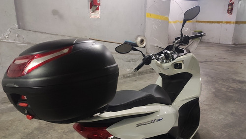 Honda Pcx 150 Con Accesorios 2017