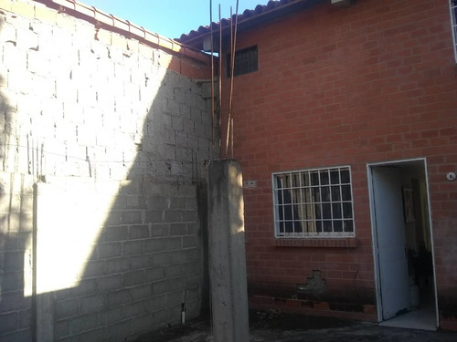 Imagen 8 de 10 de Se Vende Casa En Vista Buena 0414-0214345