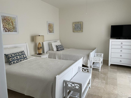Renta Y Venta De Apartamento En Aquamarina, Cap Cana, Punta Cana.