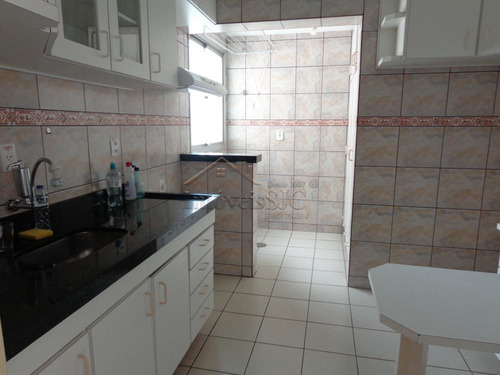Imagem 6 de 10 de Apartamentos - Ref: V77561