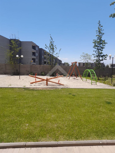 Departamento En Venta De 2 Dorm. En Maipú