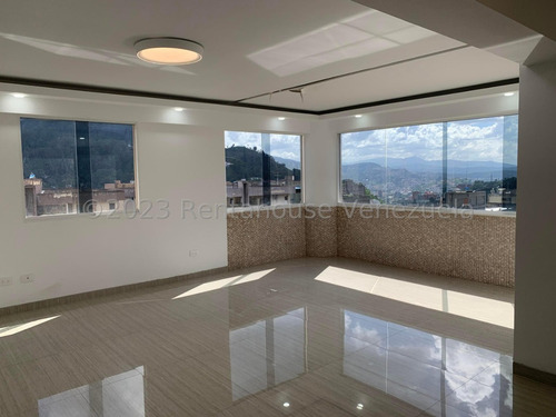 Venta Bello Apartamento Pent House Cigarral Yf
