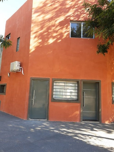 Imagen 2 de 7 de Venta En Bloque De Dos Departamentos En Cabrera Al 1200