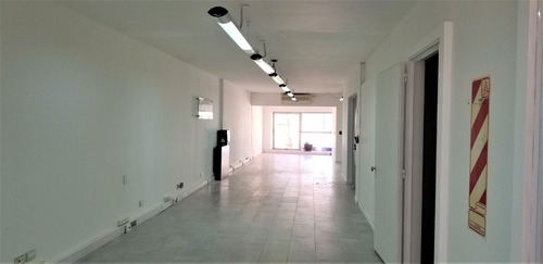 Imagen 2 de 13 de Venta Oficina Amplia Luminosa Y Funcional Retiro