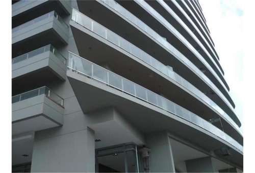 Hermoso 2 Ambientes Con Vista Al Rio! Y Con Cochera A Mts De