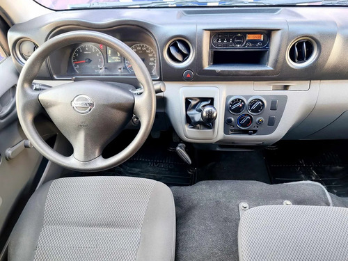 Nissan Urvan 2.5 Panel Amplia Aapack Seg Die Mt