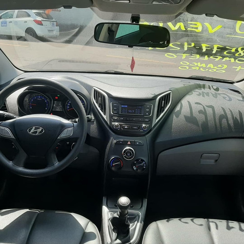 Imagem 4 de 8 de Hyundai Hb20s 2019 1.0 Comfort Plus Flex 4p