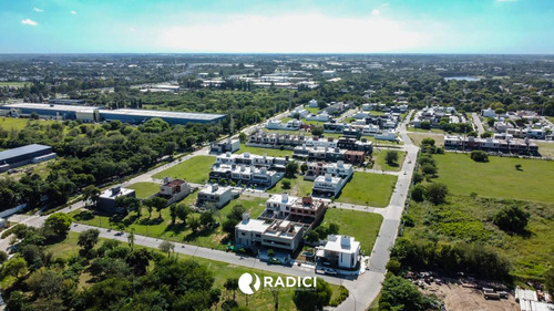 Venta De Terrenos De 360 Mts En Barrio Cerrado La Luisita - Apto Duplex - A Metros De Circunvalacion En Lo Mejor De Zona Sur! Lo Vas A Perder