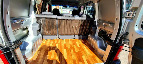Imagen 14 de 15 de Citroën Berlingo 2016 1.6 Hdi 92 Bussines Mixto