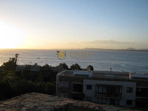 Apartamento En Venta Y Aqluiler, Punta Ballena, Punta Ballena, 2 Dormitorios.- Ref: 3929