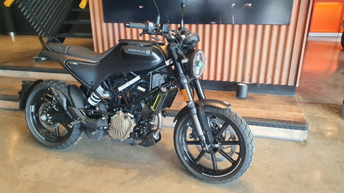 Imagen 4 de 19 de Svartpilen 200 Abs Husqvarna 0km 2023 Solo Dni Tna 0% $