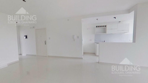 Departamento 1 Dormitorio En Venta  -la Plata- Balcon-plaza Azcuenaga