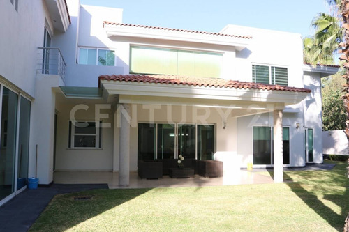 Imagen 14 de 30 de Casa En Venta, Puerta De Hierro, Zapopan, Jalisco