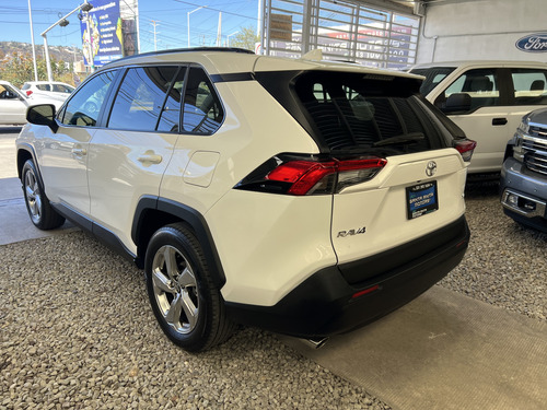Toyota RAV4 2.5 Xle 4wd At