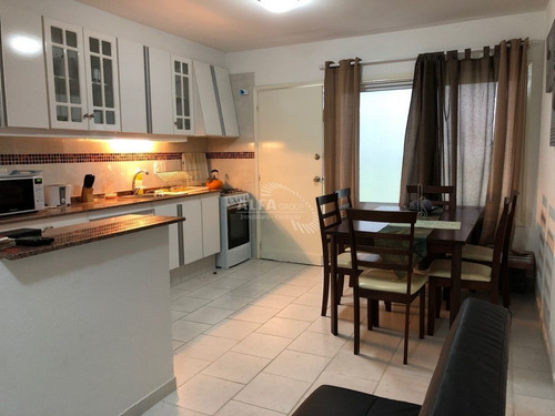 Imagen 3 de 12 de Apartamento En Venta Frente Al Mar, 1 Dormitorio , Punta Del Este