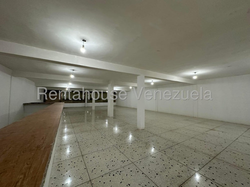 Local Comercial En Alquiler En Cc Regional Turmero Alto Trafico Ubicacion Excelente Al Lado De Supermercado Estef 25-17432