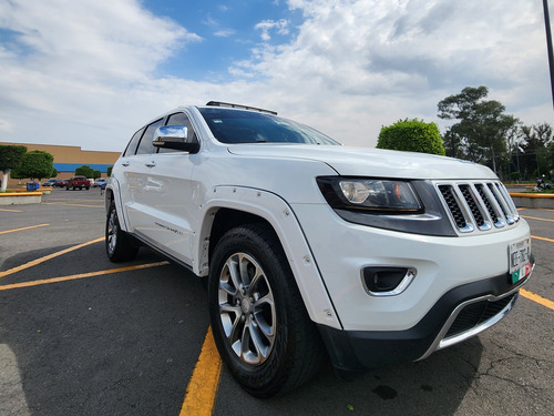 Jeep Grand Cherokee 5.7 Limited Lujo 4x4 At