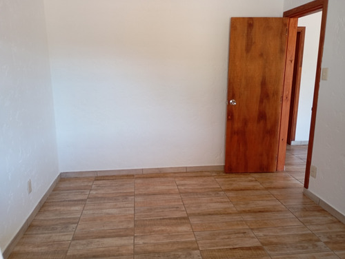 Urgente Vendo. Escucho Ofertas. Casa Y Apto. Guazuvira Nuevo