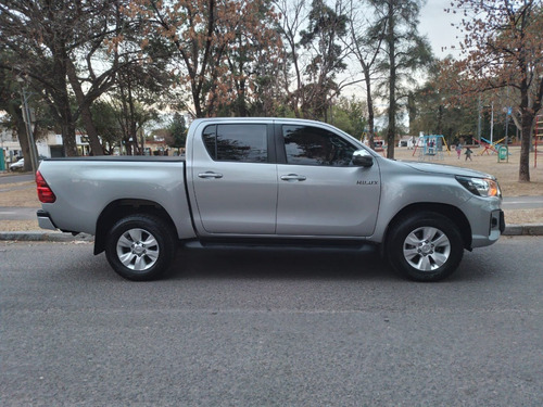 Imagen 5 de 15 de Toyota Hilux