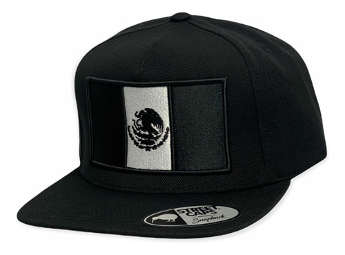 Gorra Yupoong Bandera Mexico Negro Blanco Snapback