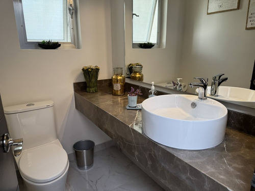 Cómoda Residencia De Una Planta- Juriquilla