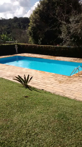 Encantadora Chácara Em Ibiúna.