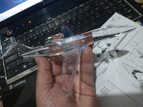 Presente Miniatura Avião Learjet 45 Esc: 1/90 (20,0cm)