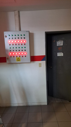 Deposito 2000 M2, Son 1500 M2 De Terreno Con Salida Dos Calles, Instalación De Incendios, Ventilación Electromecánica, Oficinas, Ascensor, Aire Acondicionado!!