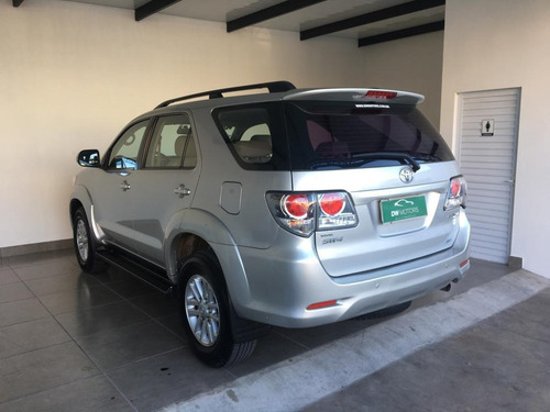 Toyota Hilux Sw4 2.7 16v 4p Sr Automático