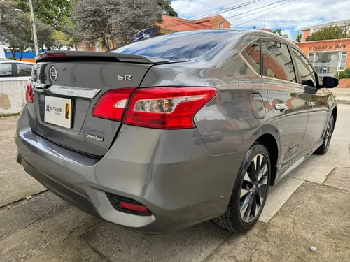 Nissan Sentra 1.8 B17 Fl Sr