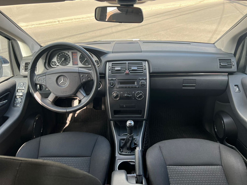 Mercedes Benz B180 Mt