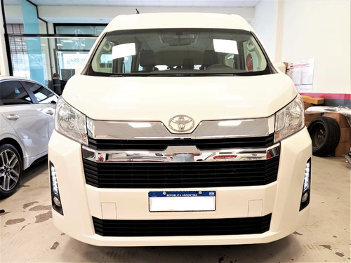 Imagen 15 de 15 de Toyota Hiace 2.8 Tdi Commuter 6at 14a Ideal Para Tu Empresa
