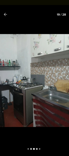 Venta Casa 5 Dormitorios La Teja Con Cochera