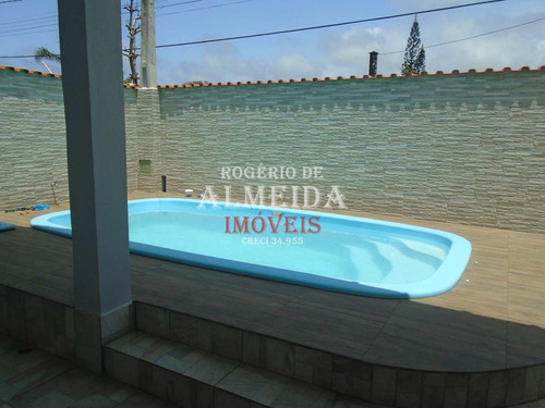 Imagem 2 de 17 de Casa Com Piscina 4 Dorms, Itanhaém - V954