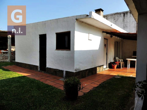 Imagen 8 de 12 de Casa En Piriápolis (piriápolis Centro)
