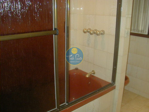 Casa En Venta Zona Mansa, Punta Del Este, 5 Dormitorios.- Ref: 5925
