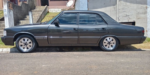 Imagem 2 de 14 de Chevrolet Opala Comodoro