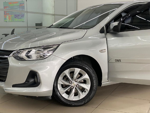 Chevrolet Onix 1.0 TURBO FLEX PLUS LT AUTOMÁTICO