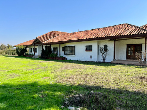 Gran Casa En Parcelación En La Colonia Alemana