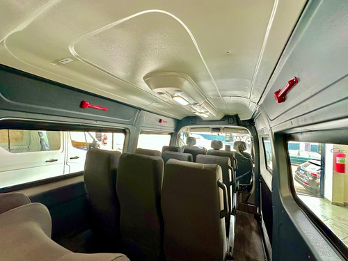 Renault Master 16 Lugares L2h2 2026
