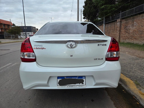 Toyota Etios 1.5 Sedan Xls