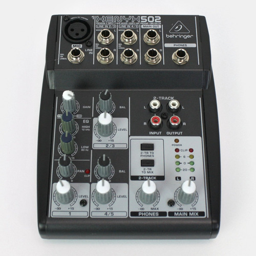 Mezcladora Behringer Xenyx 502