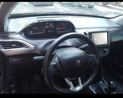 Peugeot 2008 1.6 Feline Tip