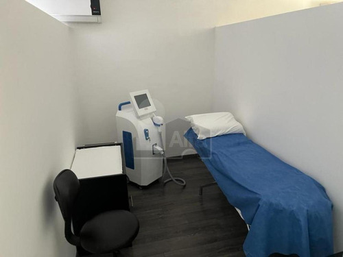 Cubiculo En Renta, Del Valle, San Pedro Garza Garcia, Nuevo Leon. En Zonacentrito Valle