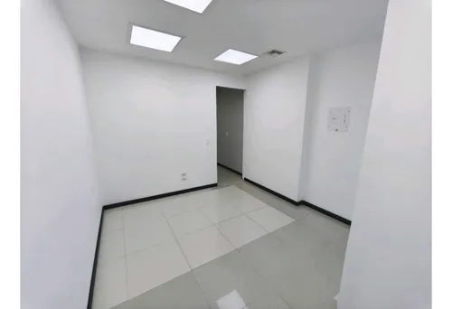46m2 Oficina / Local Arriendo En El Poblado