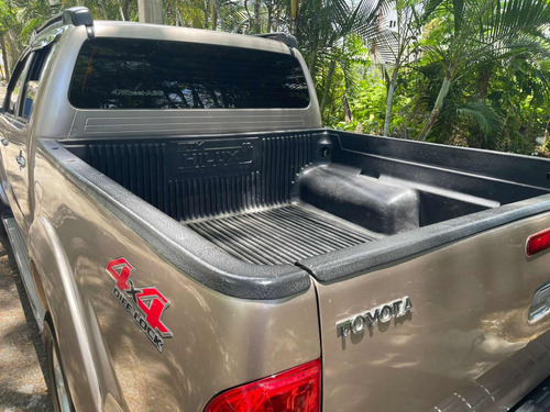 Imagen 8 de 15 de Toyota Hilux Full Time