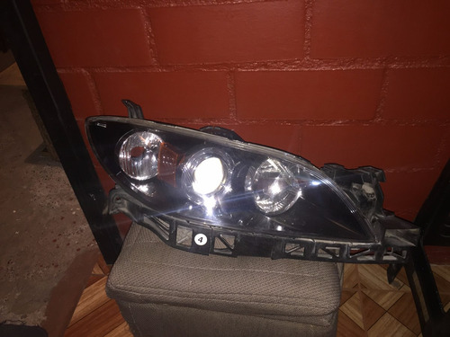 Foco Derecho Mazda 3r 2007