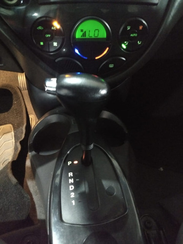 Imagem 8 de 14 de Focus Hatch Ghia 2.0 Automatico