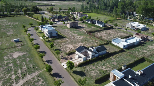Lotes De 1.400 M2 En Viñas Del Sur - Barrio Privado