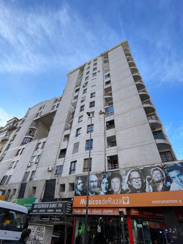 Departamento 2 Dormitorios Con Balcon En Alquiler - B° Centro